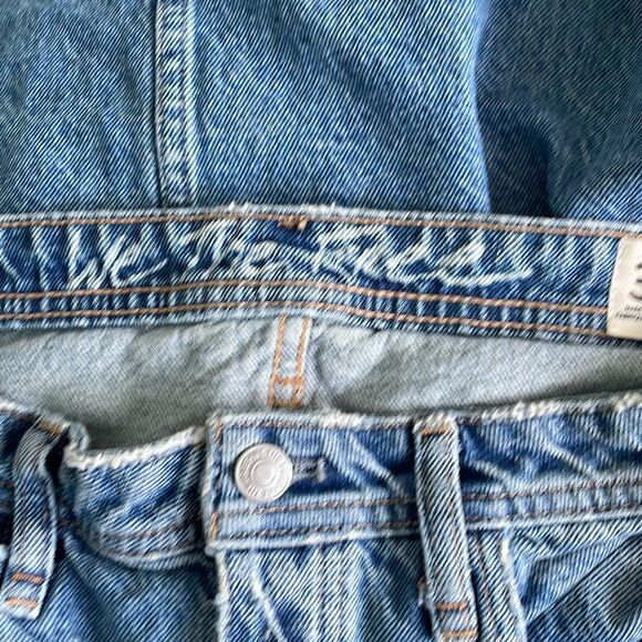 Free People We The Free Mambo Light Wash Denim Midi Skirt Distressed 30 - Picture 6 of 8